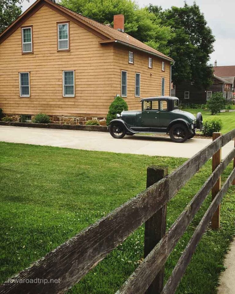 The 20 Iowa Places Locals Would Show a First-Time Visitor