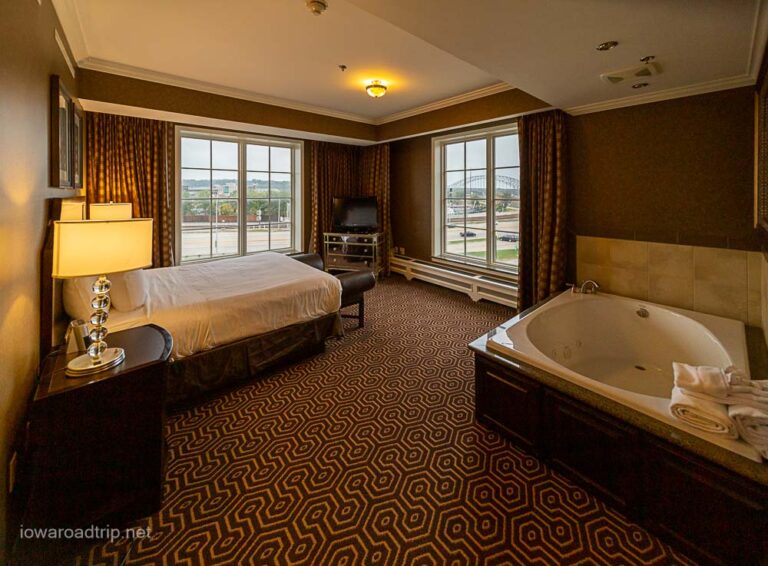 The 7 Most Expensive Hotel Rooms We Found in Iowa