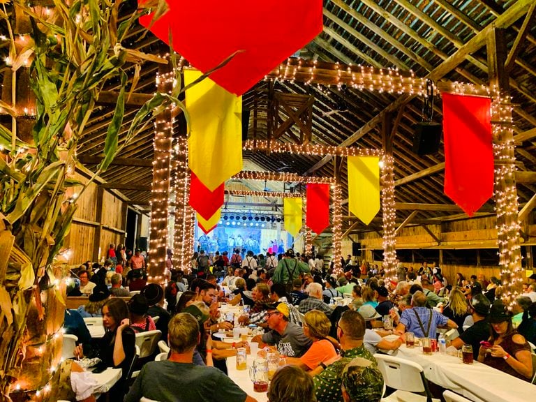 Amana Oktoberfest 2026: Schedule, Parade and Visitor Tips